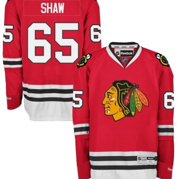 andrew shaw blackhawks jersey